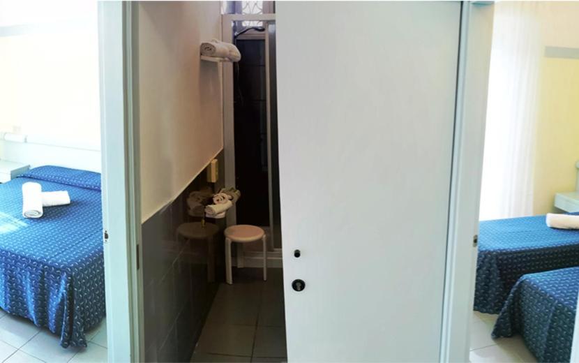 Hotel Nives Riccione Pokoj fotografie